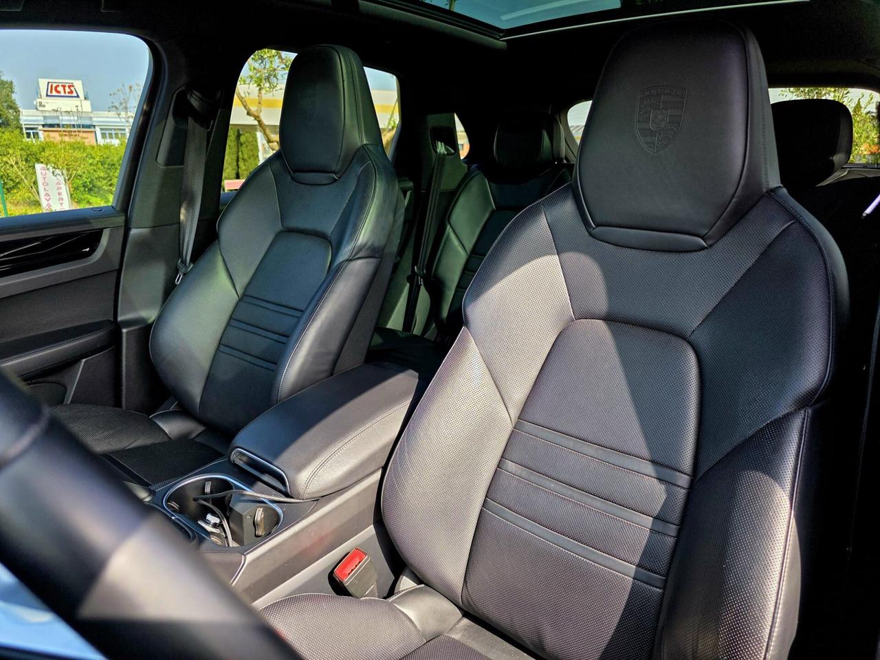 Porsche Cayenne 3.0 V6