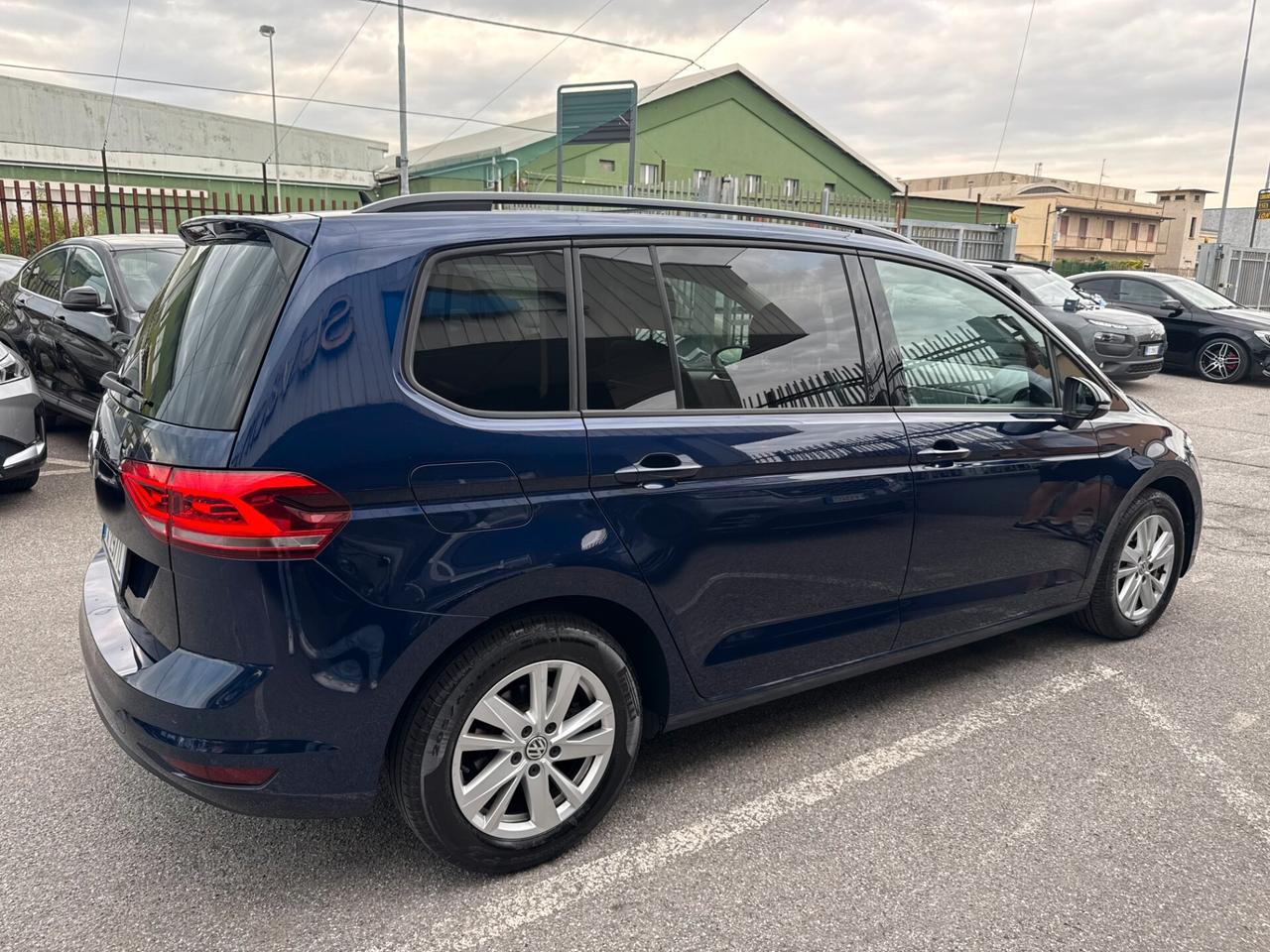 Volkswagen Touran 2.0 tdi Highline dsg