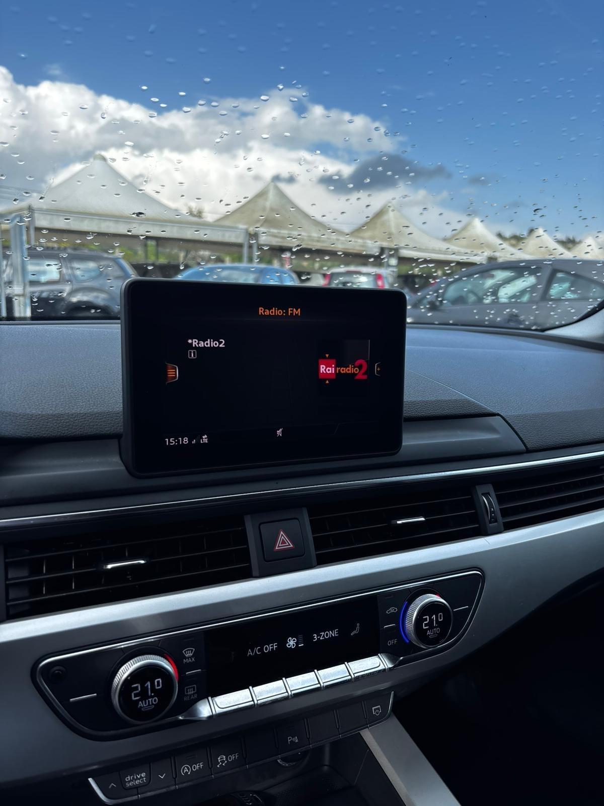 Audi A4 Avant 2.0 TDI 122 CV S tronic line edition