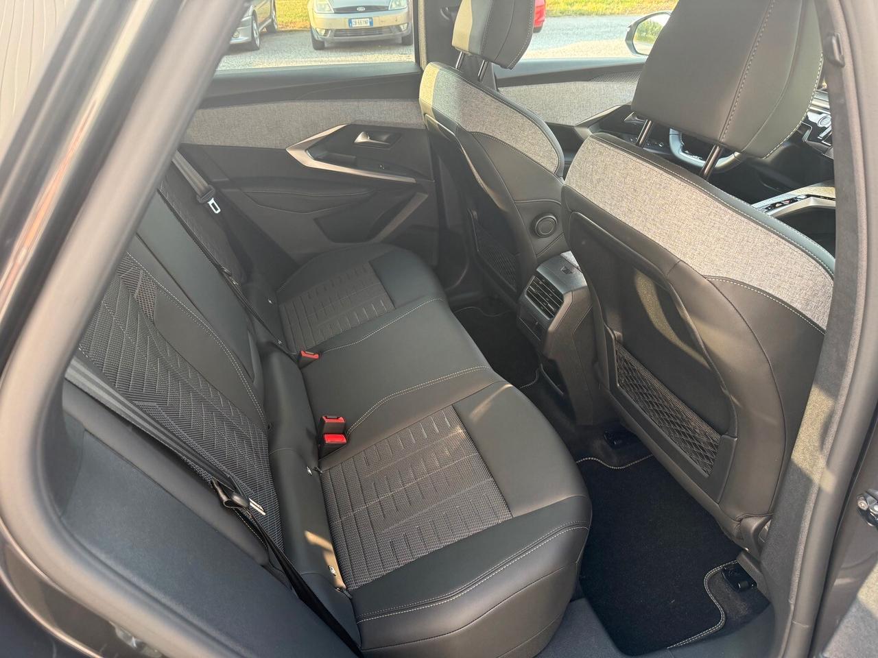 Peugeot 3008 Hybrid 136 e-DCS6 GT