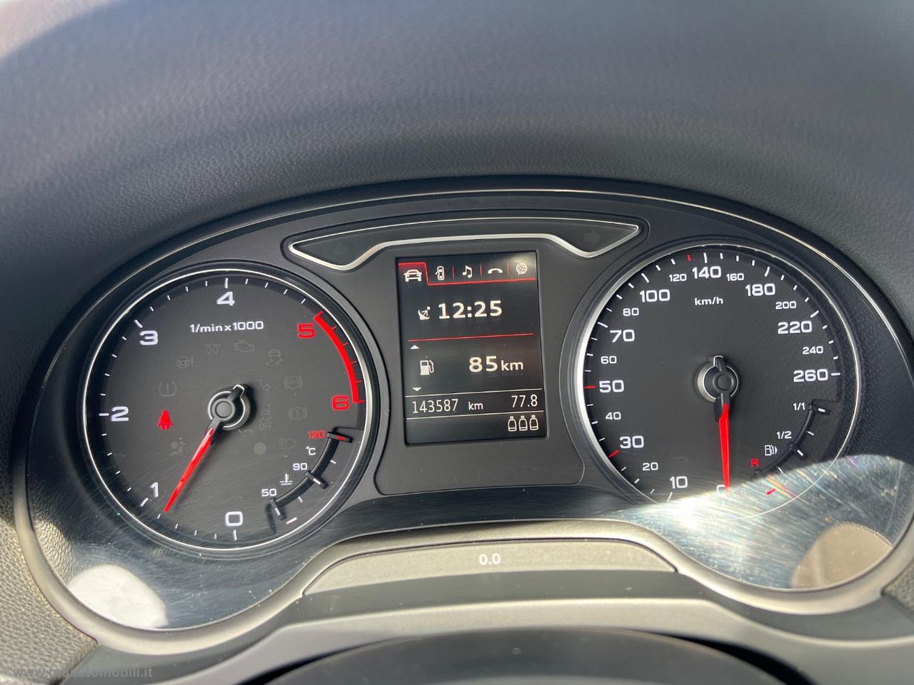 AUDI A3 Sedan 1.6 TDI clean diesel Ambition STUPENDA