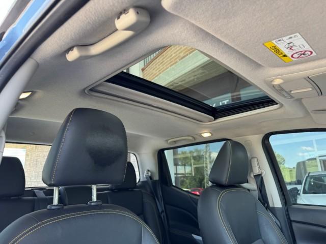 Nissan Navara N-Guard 2.3 Dci D.Cab 4wd 190cv Auto E6
