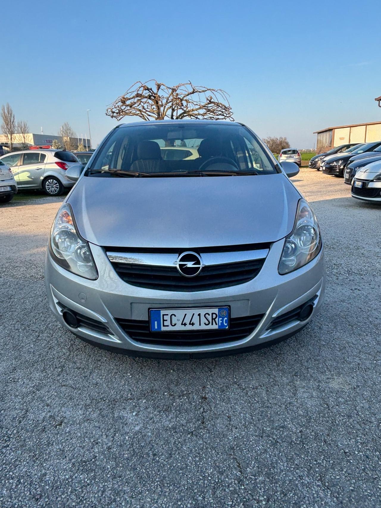 Opel Corsa 1.2 80CV 5 porte GPL-TECH Edition
