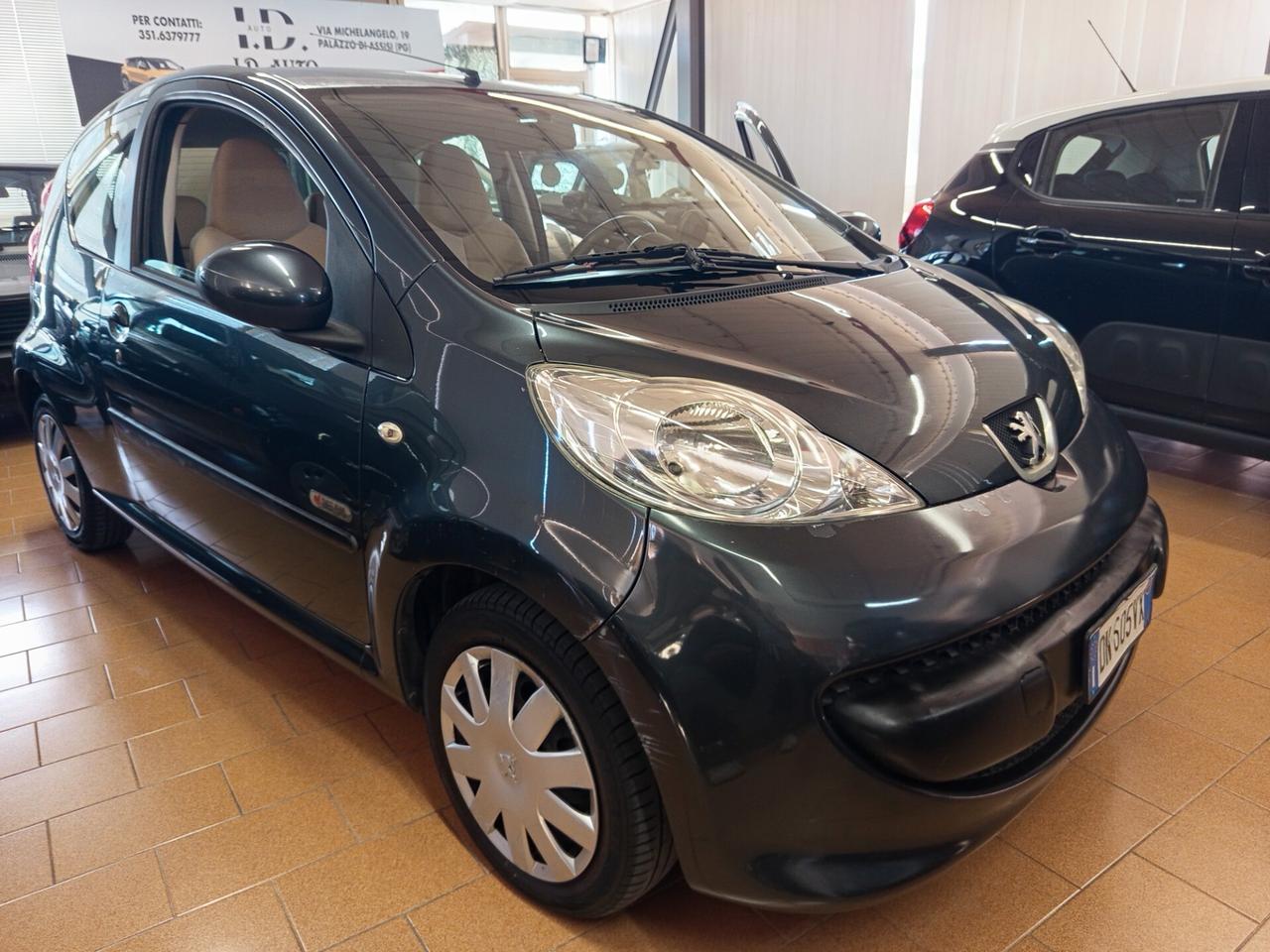 Peugeot 107 1.0 68CV 3p. Sweet Years ok neopatentati