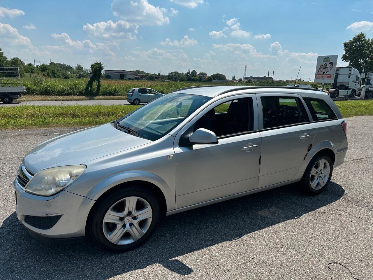 Opel Astra 1.6 16V GPL-TECH Station Wagon Enjoy