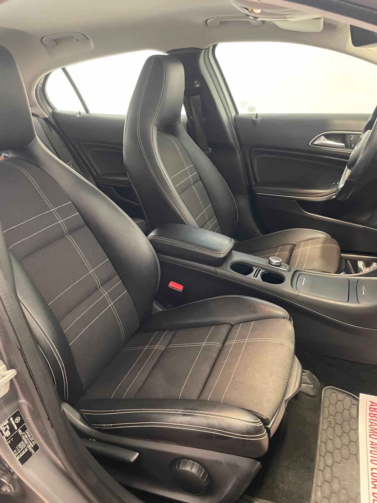 Mercedes-benz GLA 200 136 CV Automatica Premium FULL OPTIONAL NEOPATENTATI