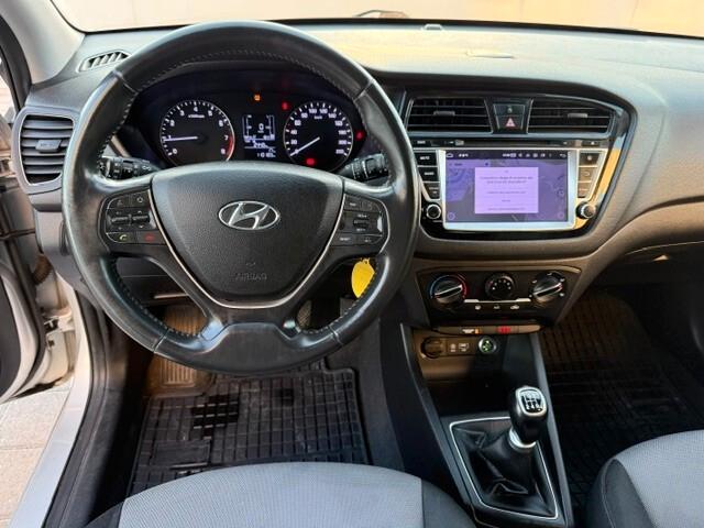 Hyundai i20 1.2 84 CV 5 porte Econext Comfort 2017