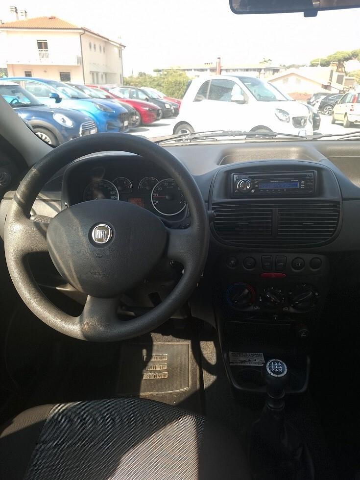Fiat Punto 1.2 Active 5 porte - 2009