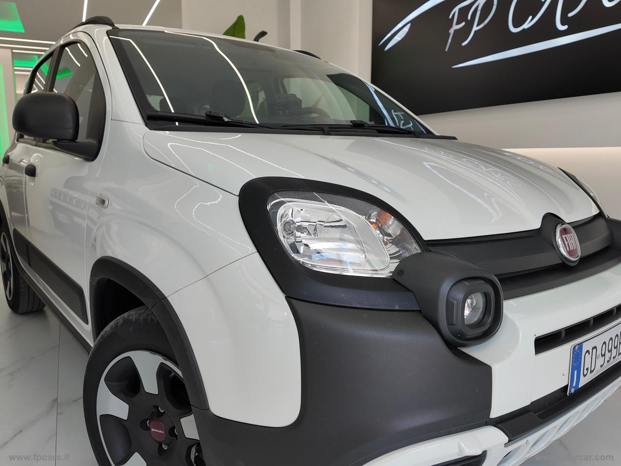 FIAT Panda CITY Cross 1.0 FireFly S&S Hybrid