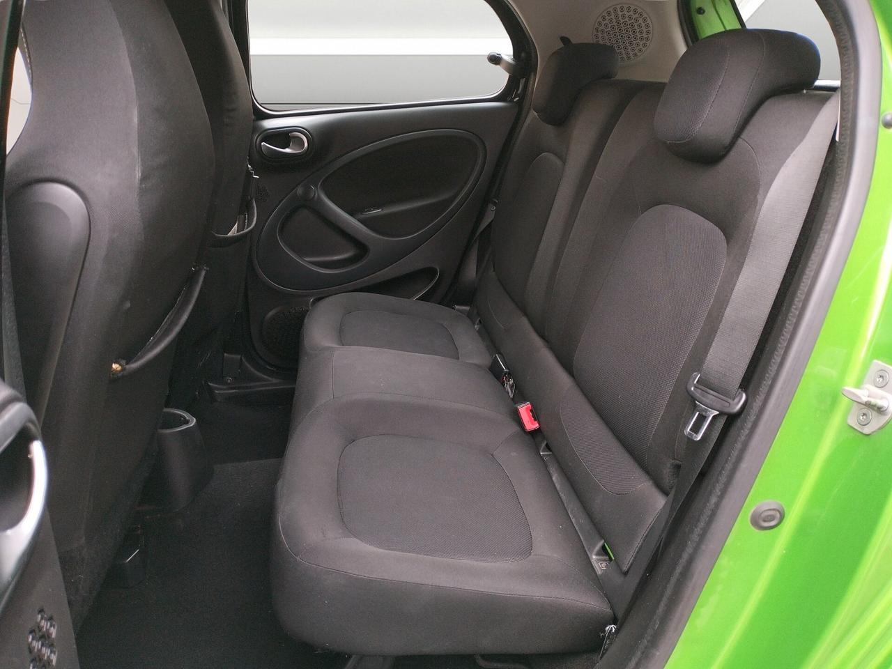 smart forFour II 2017 electric drive Passion