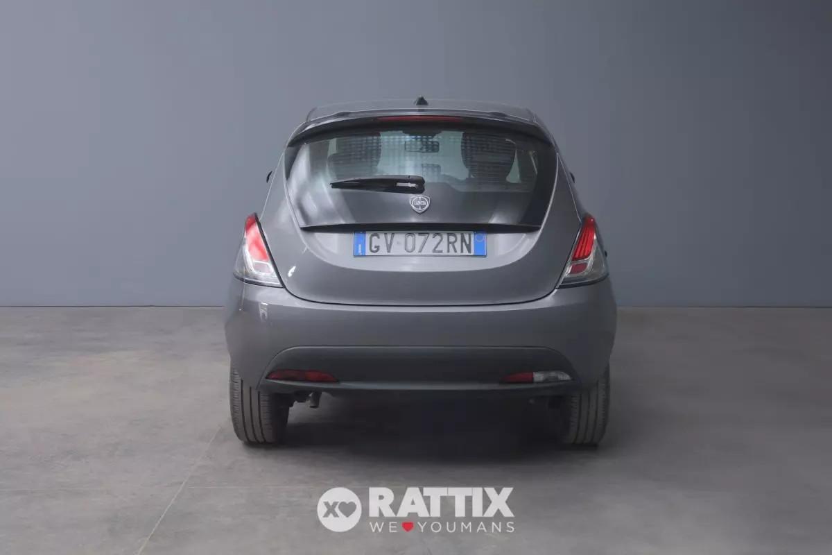 Lancia Ypsilon 1.0 Firefly Hybrid 70CV Silver 5p.ti