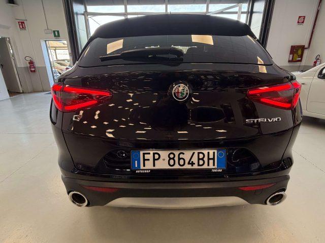 ALFA ROMEO Stelvio Stelvio 2.2 t Business Q4 210cv auto