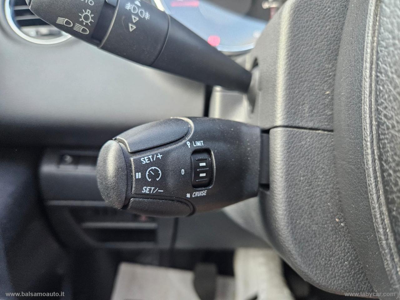 PEUGEOT 3008 BlueHDi 120 S&S Allure