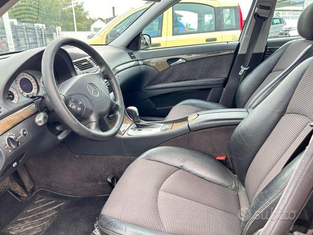 MERCEDES-BENZ E 270 CDI Avantgarde