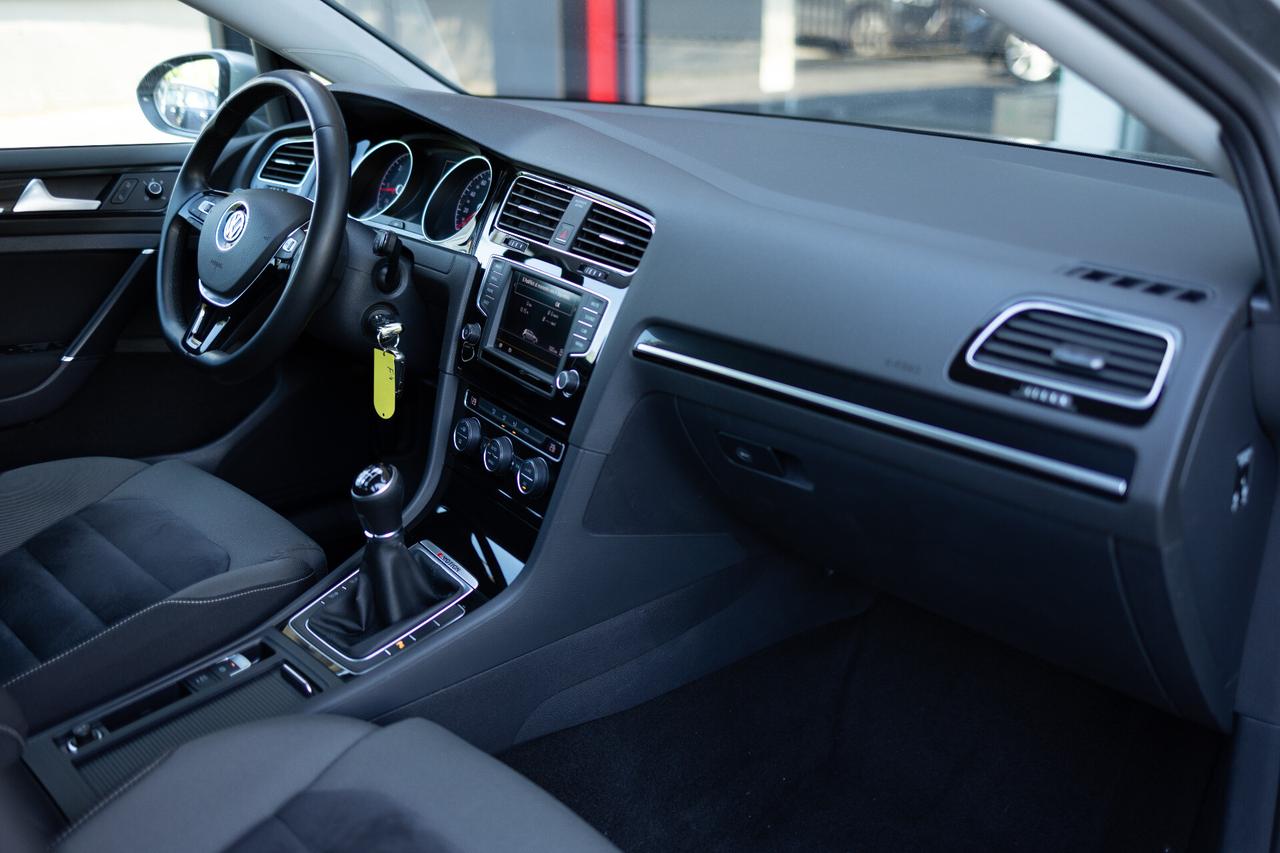 Volkswagen Golf 2.0 TDI 5p. 4MOTION Highline BlueMotion Technology