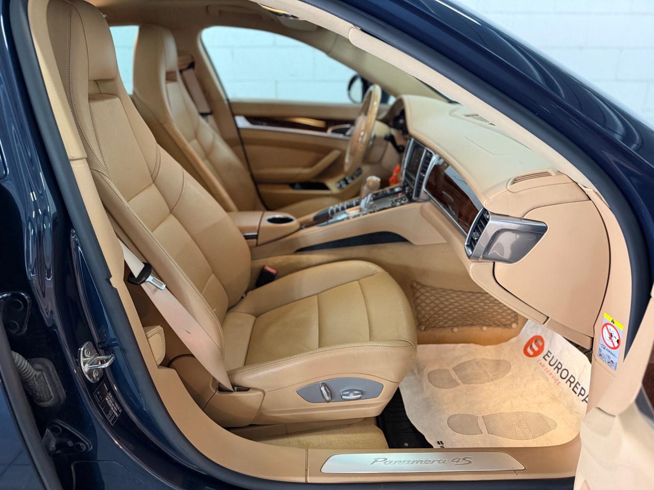 Porsche Panamera 4.8 4S