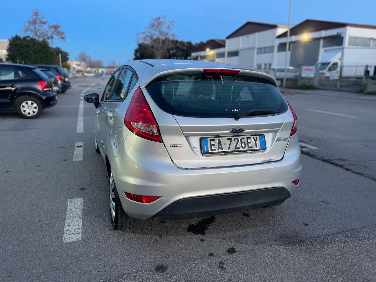 FORD - Fiesta - 1.4 TDCi 68CV 5p. Titanium