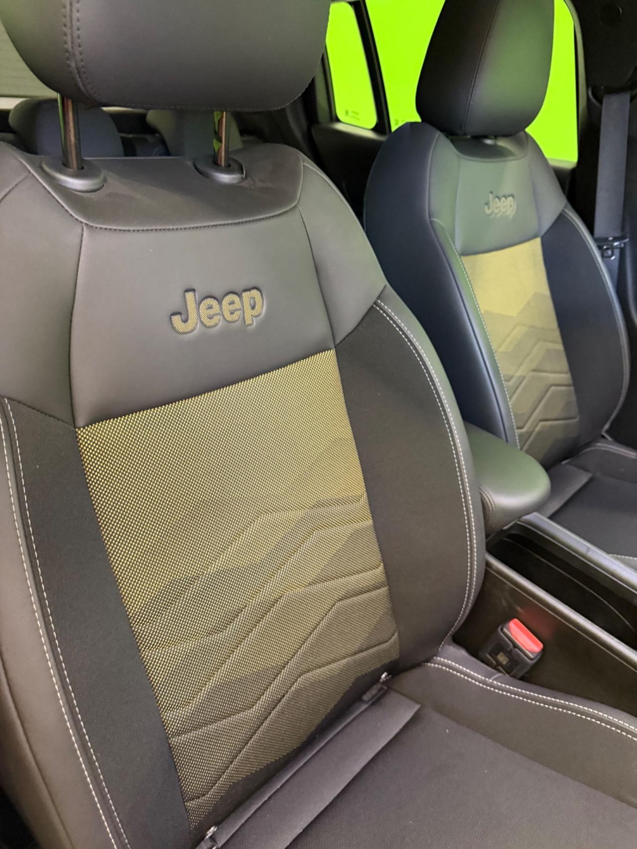 Jeep Avenger 1.2 Turbo 100 CV Summit
