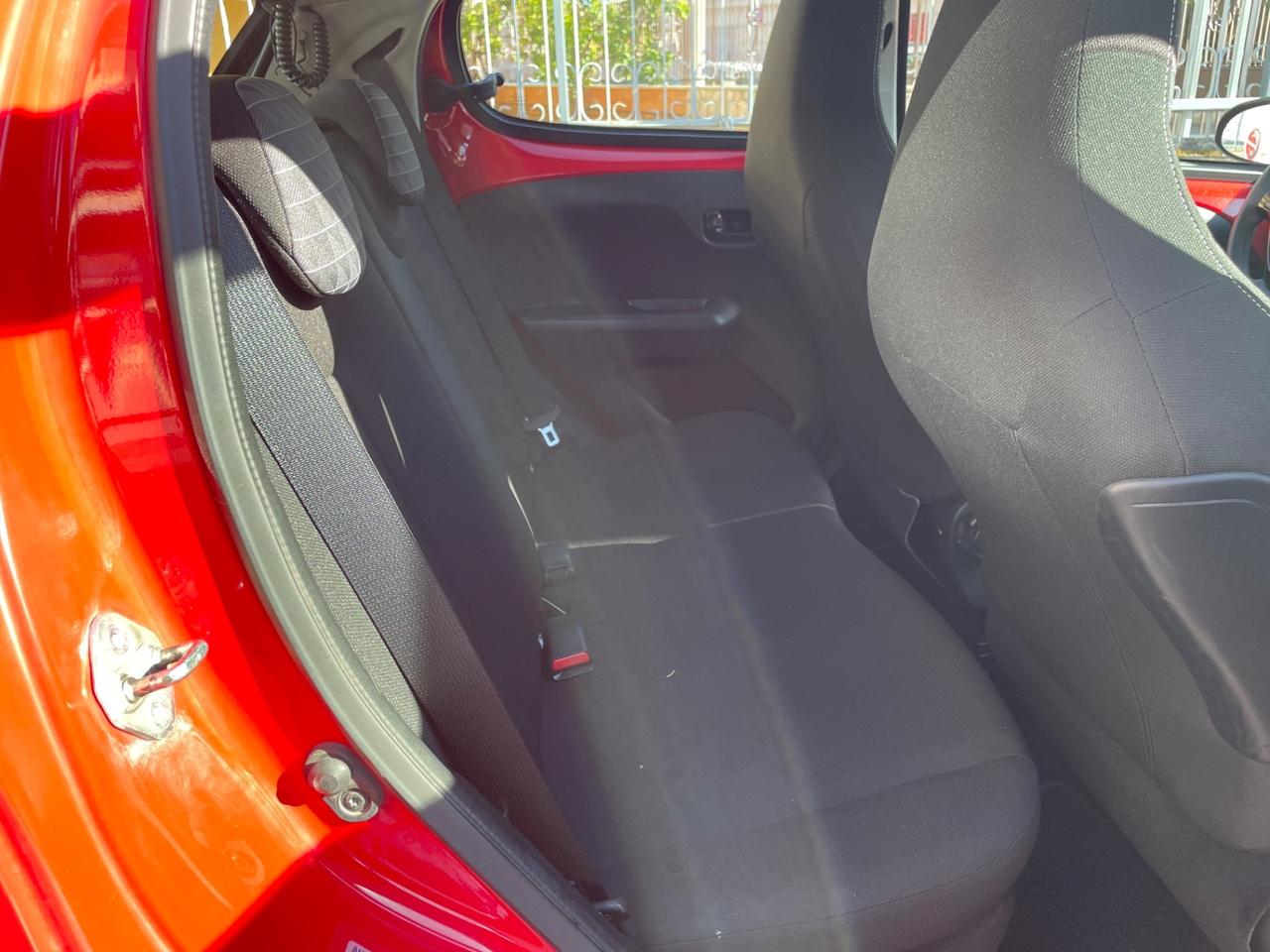 Peugeot 108 VTi 72 S&S 5 porte Allure TOP!