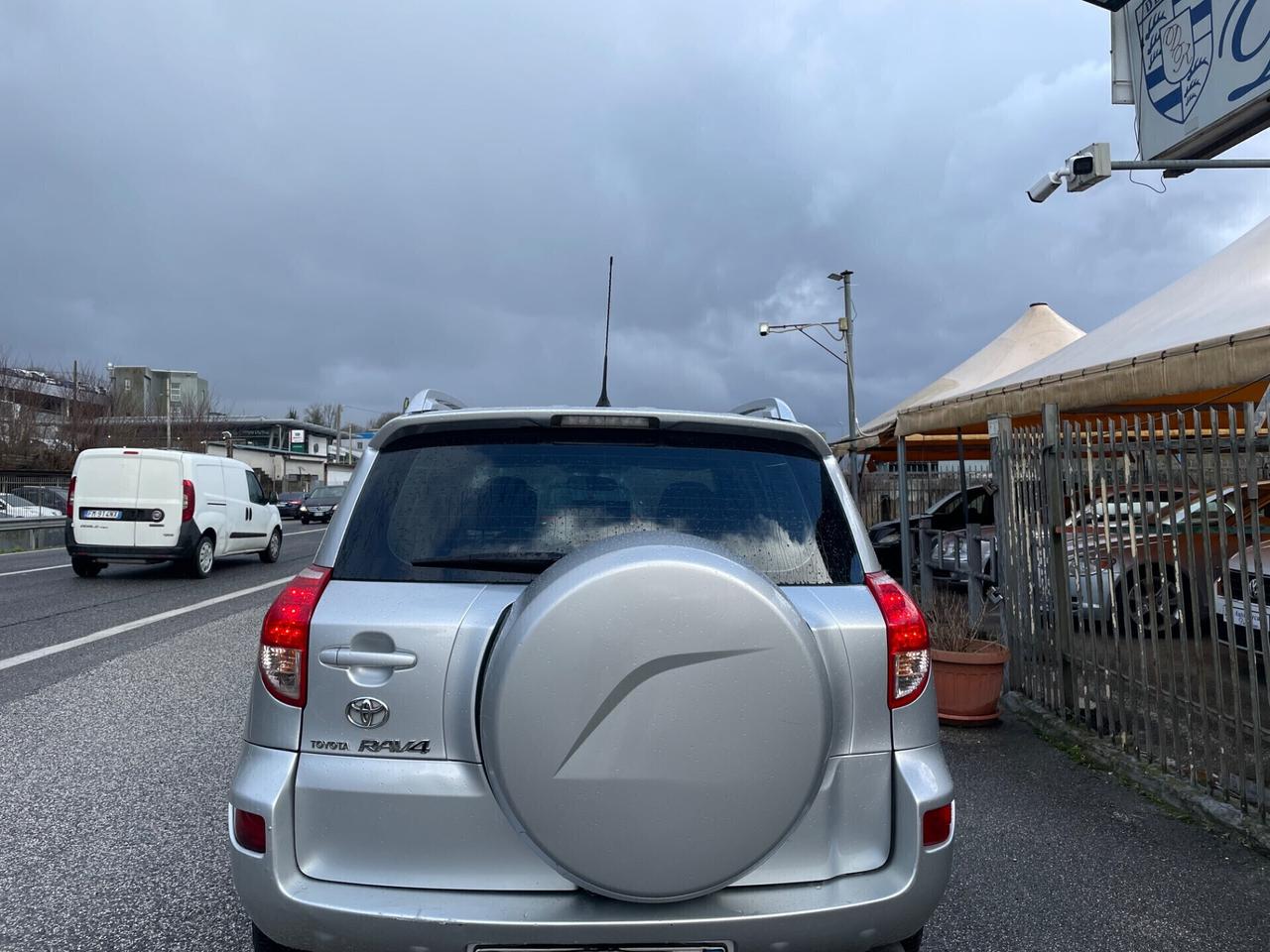 Toyota RAV 4 RAV4 2.2 D-4D 136 CV Luxury