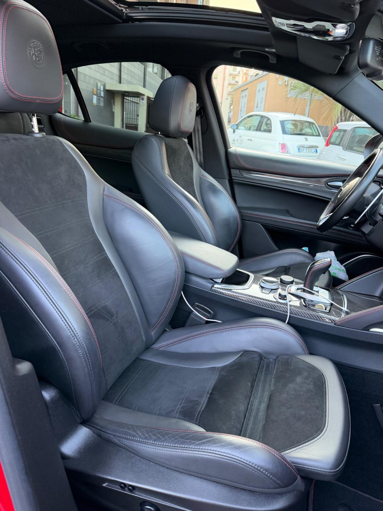 Alfa Romeo Stelvio 2.9 Bi-Turbo V6 510 CV AT8 Quadrifoglio