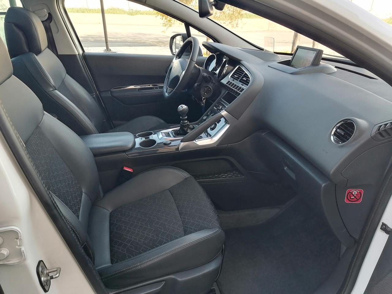 Peugeot 3008 1.6 HDi 115CV Allure TETTO PANORAMICO 2014