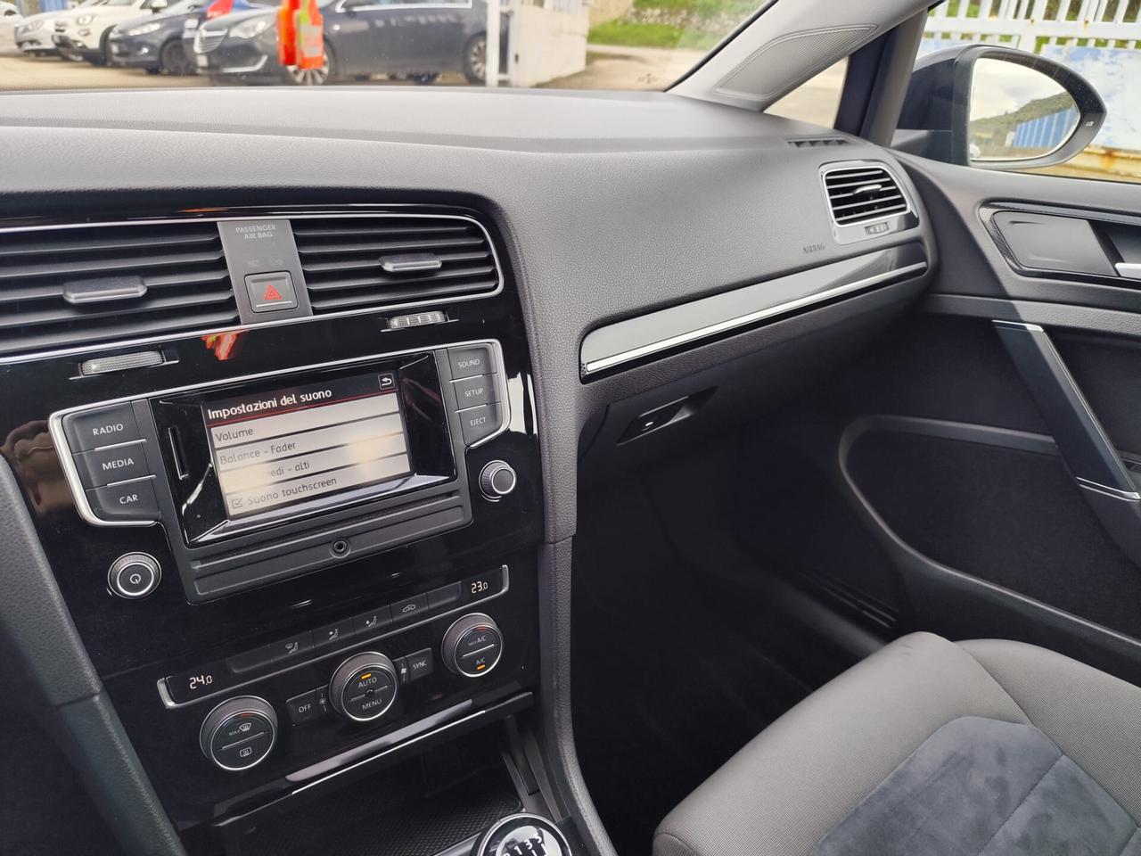 Volkswagen Golf 1.6 TDI 110 CV 5p. Highline BlueMotion Technology