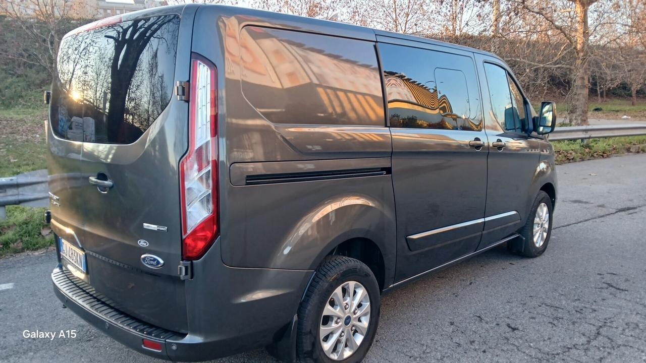 Ford Transit CUSTOM 5 POSTI TITANIUM
