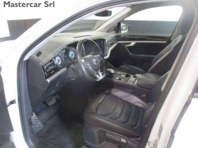 VOLKSWAGEN Touareg Touareg 3.0 V6 tdi Black Style 231cv tiptronic - F