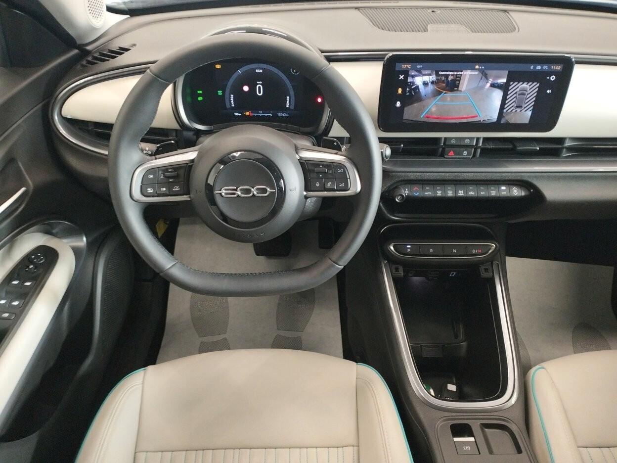 Fiat 600 1.2 hybrid La Prima 110cv * AUTOMATICA * 2025 *