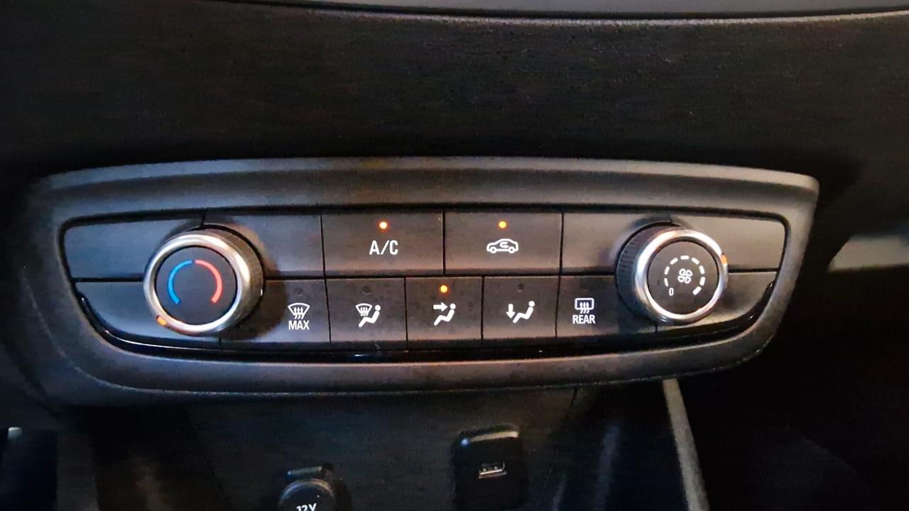 Opel Crossland X 1.2 12V