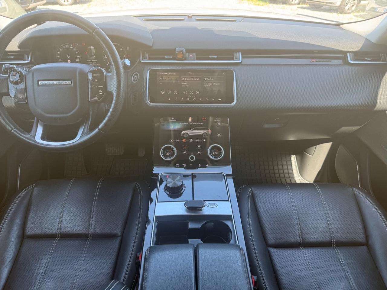 Land Rover Range Velar 2.0 TD4 180 CV R-Dynamic HSE