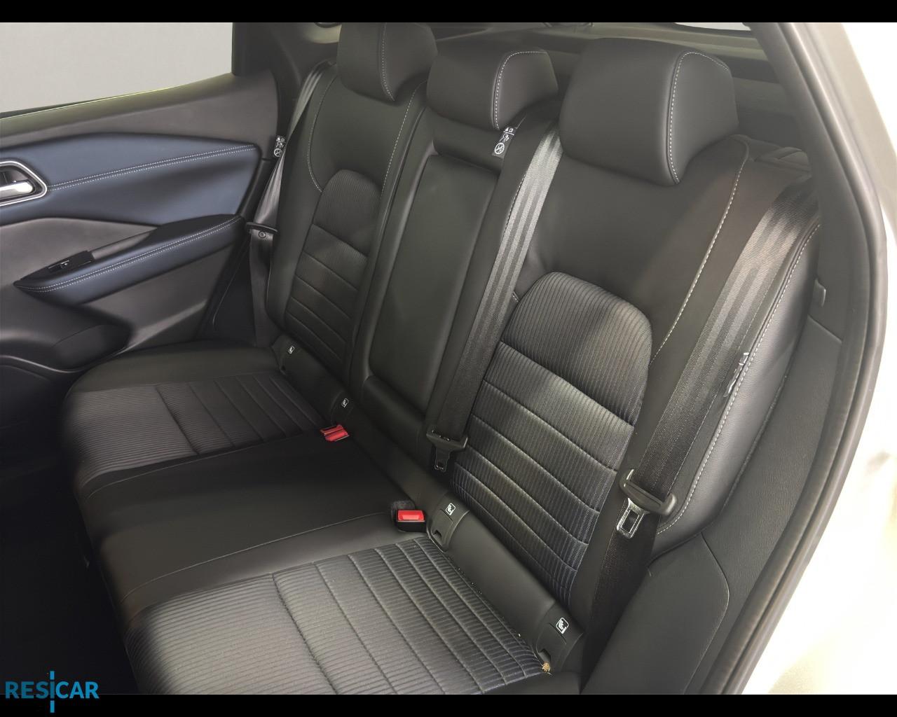 NISSAN Qashqai 1.3 mhev Tekna 2wd 140cv IVA ESPOSTA
