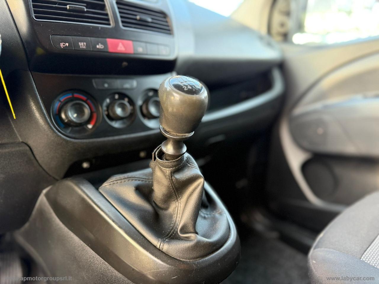 FIAT Doblò 1.4 16V Emotion