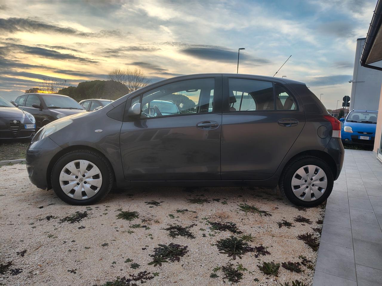 Toyota Yaris 1.3 3 porte Sol