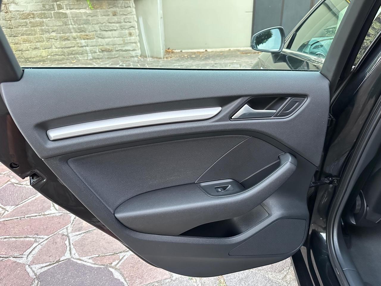 Audi A3 SPB 1.4 TFSI S tronic g-tron Design
