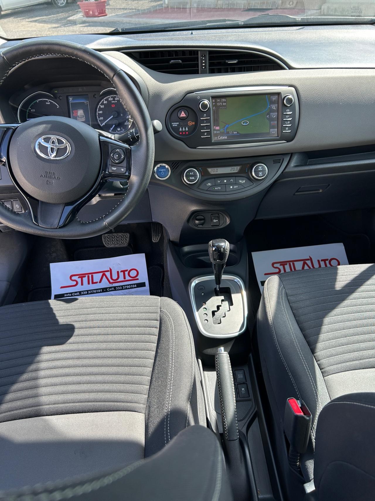 Toyota Yaris 1.5 Hybrid 5 porte Cool
