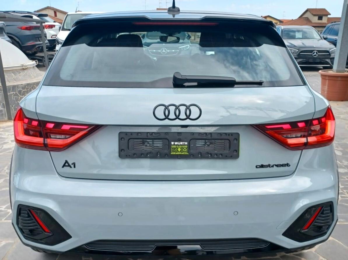 Audi A1 allstreet 30 TFSI S tronic Identity Contrast