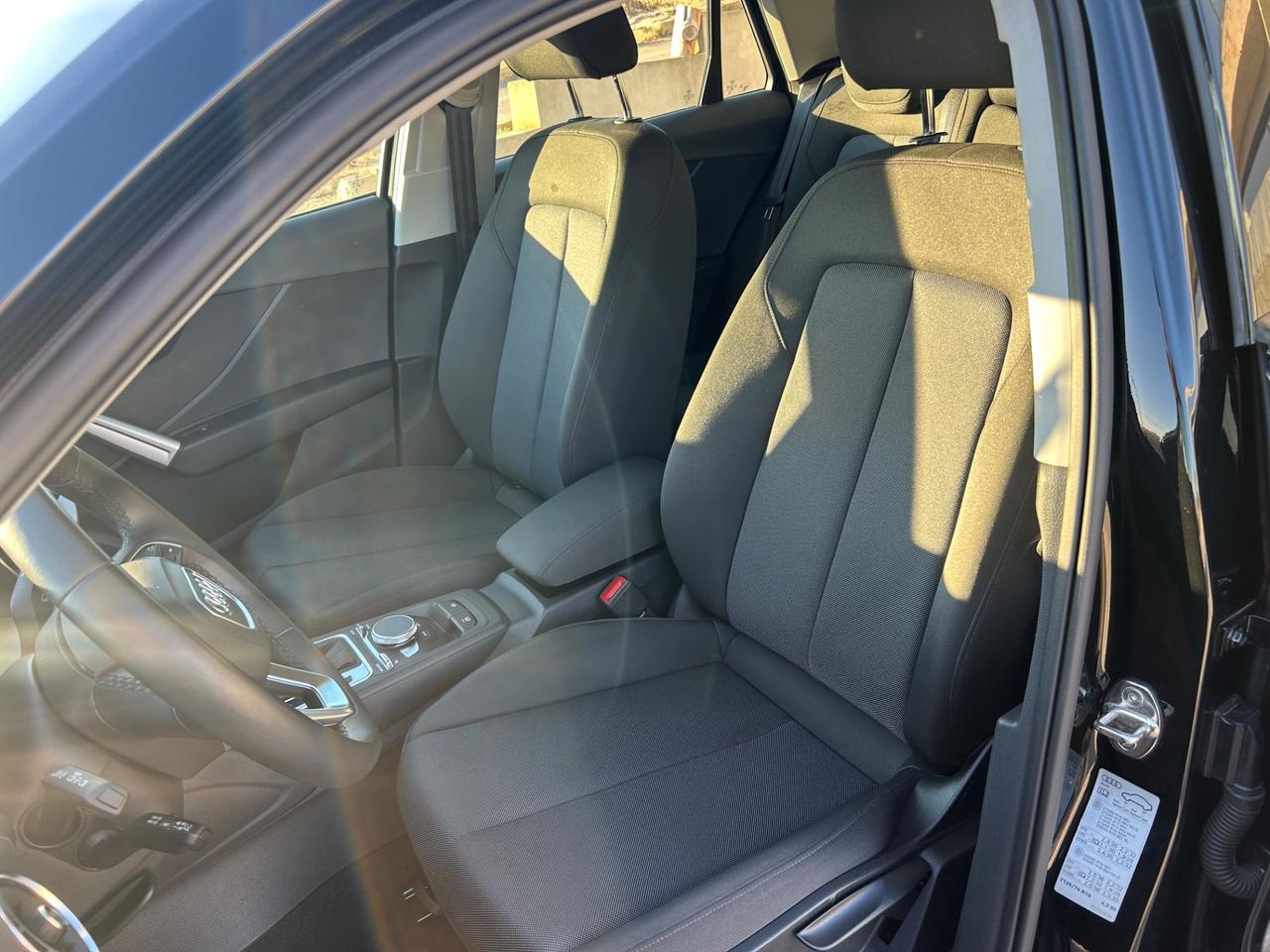 Audi Q2 30 TDI S tronic line Edition