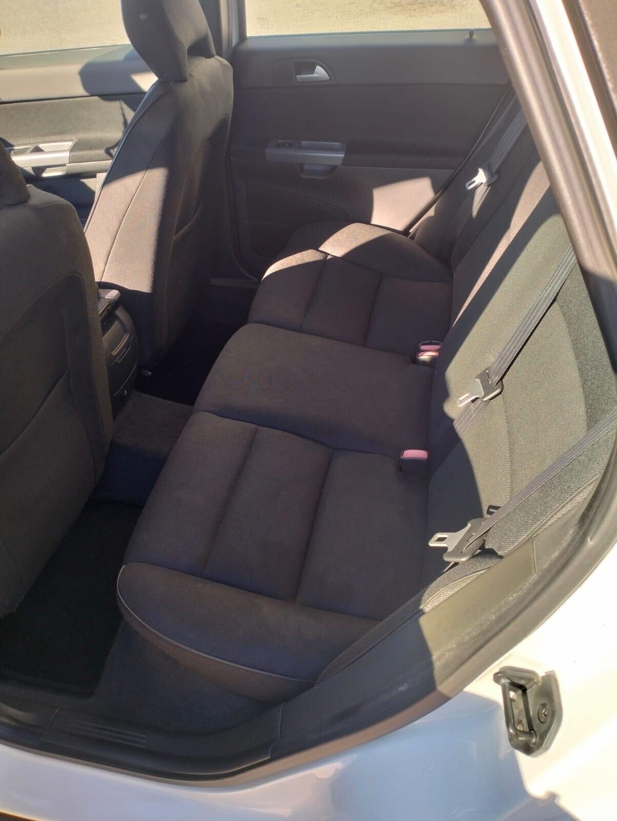 Volvo V50 DRIVe POLAR 1.6 d KM 228.000