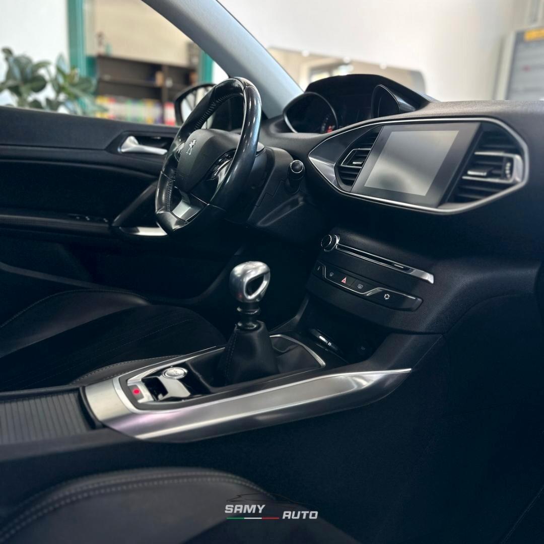 Peugeot 308 1.6 e-HDi 115 CV Stop&Start