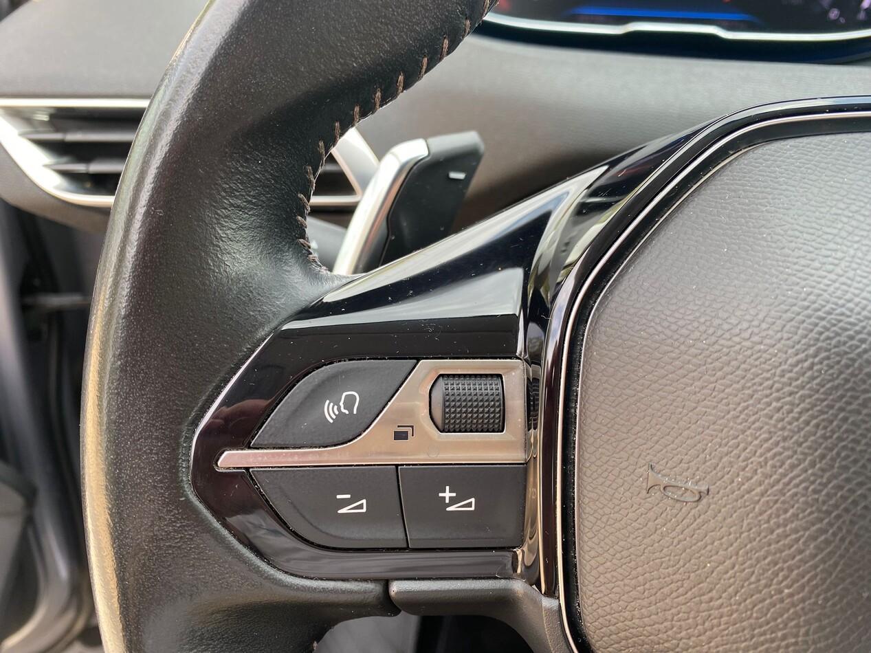 Peugeot 3008 II 1.5 bluehdi Active Business s&s 130cv eat8