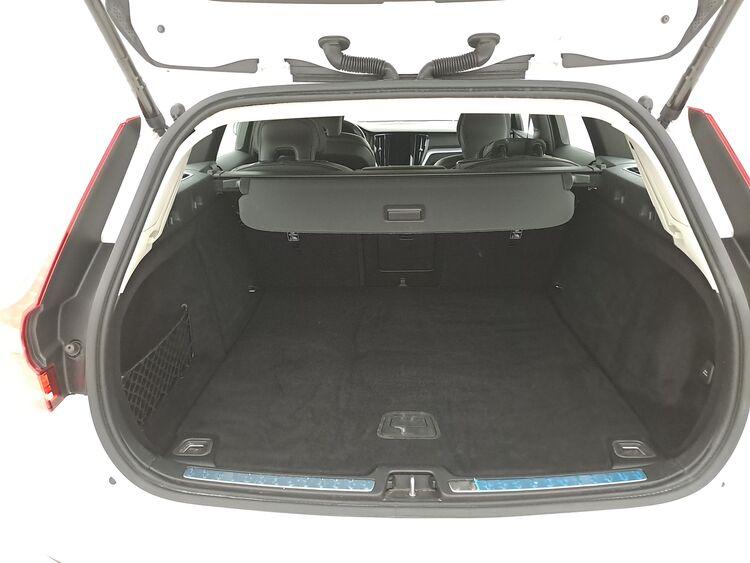 Volvo V60 B4 (d) Momentum Business Pro Geartronic BR163278 2.0 Mild Hybrid 197CV