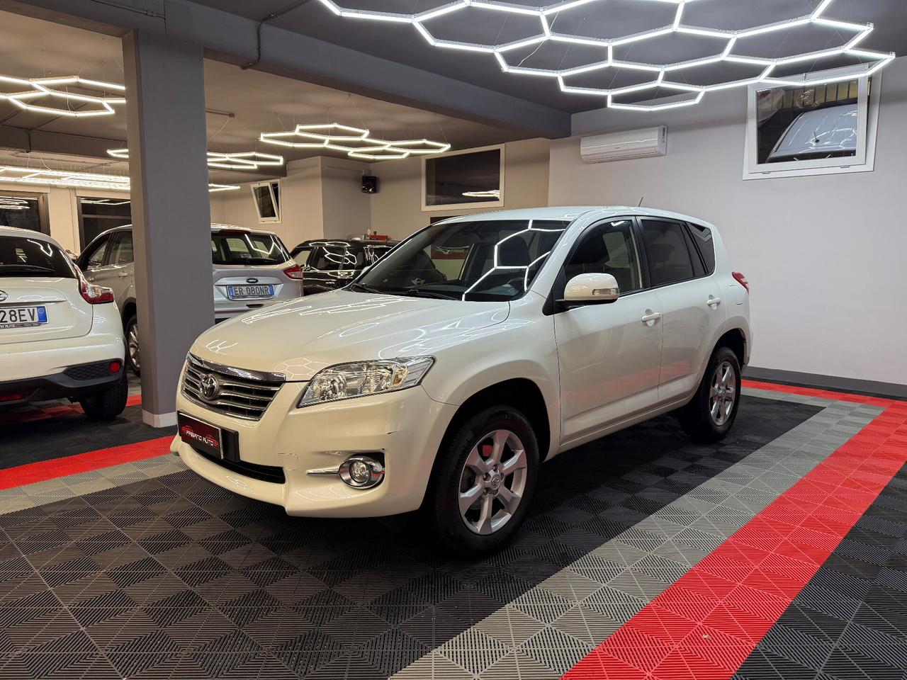 Toyota RAV 4 Crossport 2.2 D-4D - FABIANOAUTO