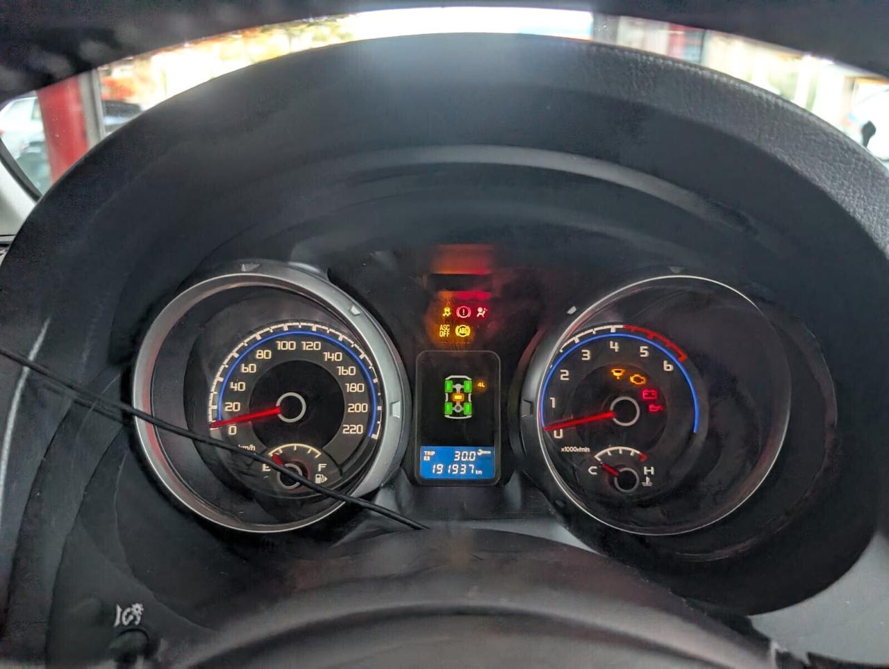 Mitsubishi Pajero 3.2 7 POSTI VERRICELLO