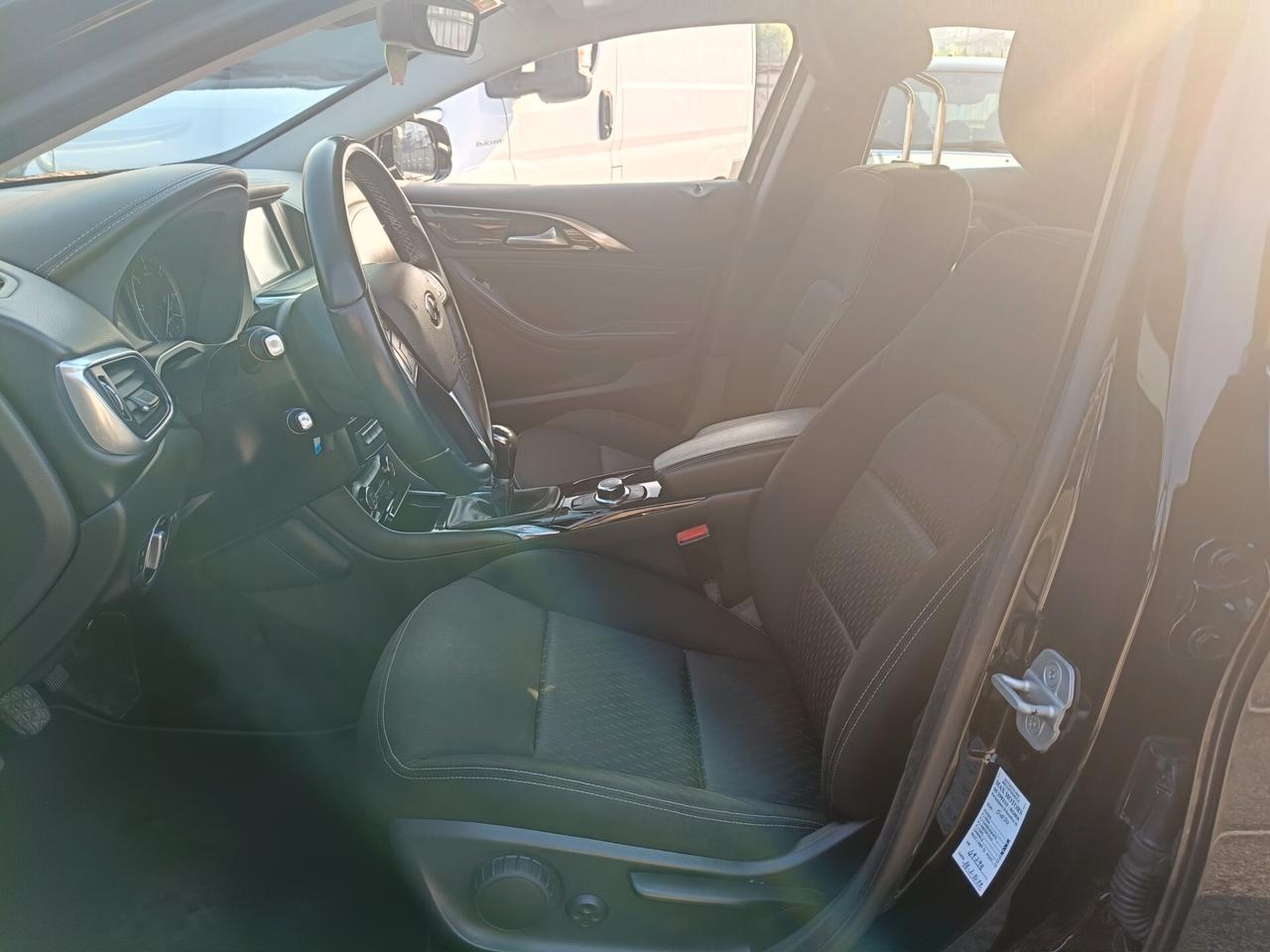 Infiniti Q30 1.5 diesel Premium 104 Mila km