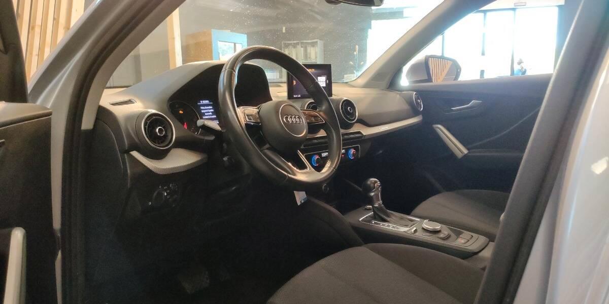 Audi Q2 30 1.6 tdi Business s-tronic my19