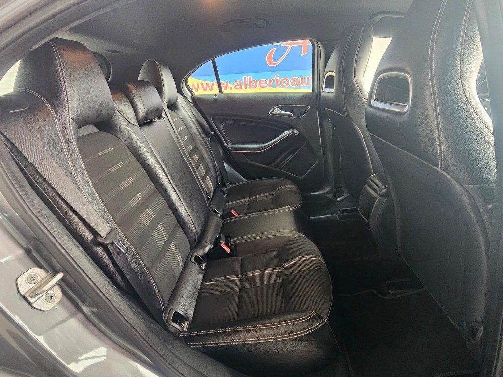 Mercedes-Benz A 180 d Automatic Premium