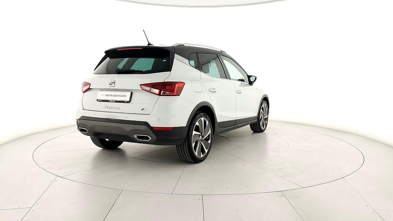 SEAT Arona 2022 - Arona 1.0 tgi FR 90cv