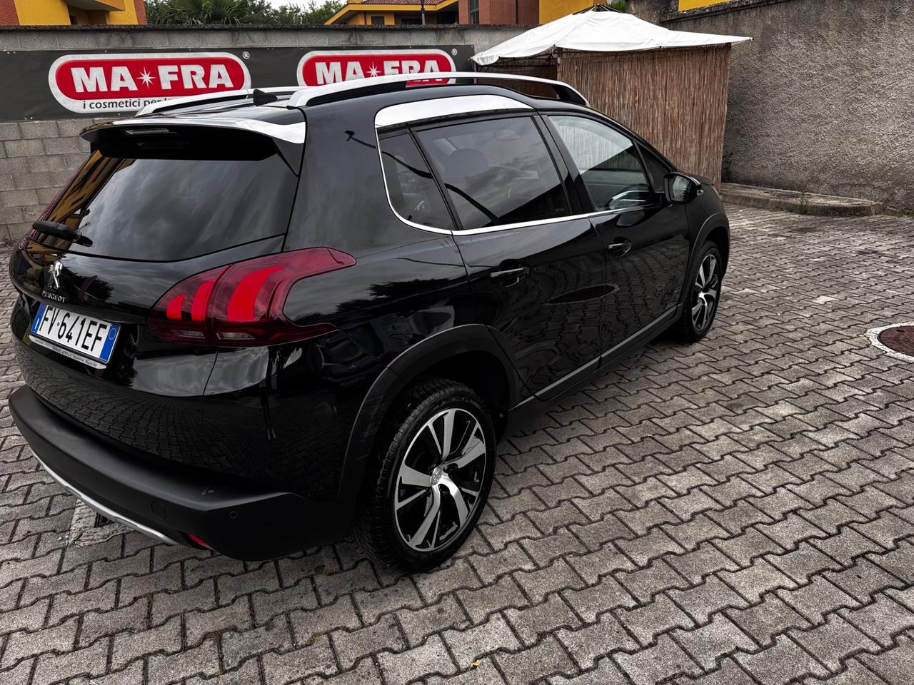 Peugeot 2008 BlueHDi 100 neopatentati euro 6b